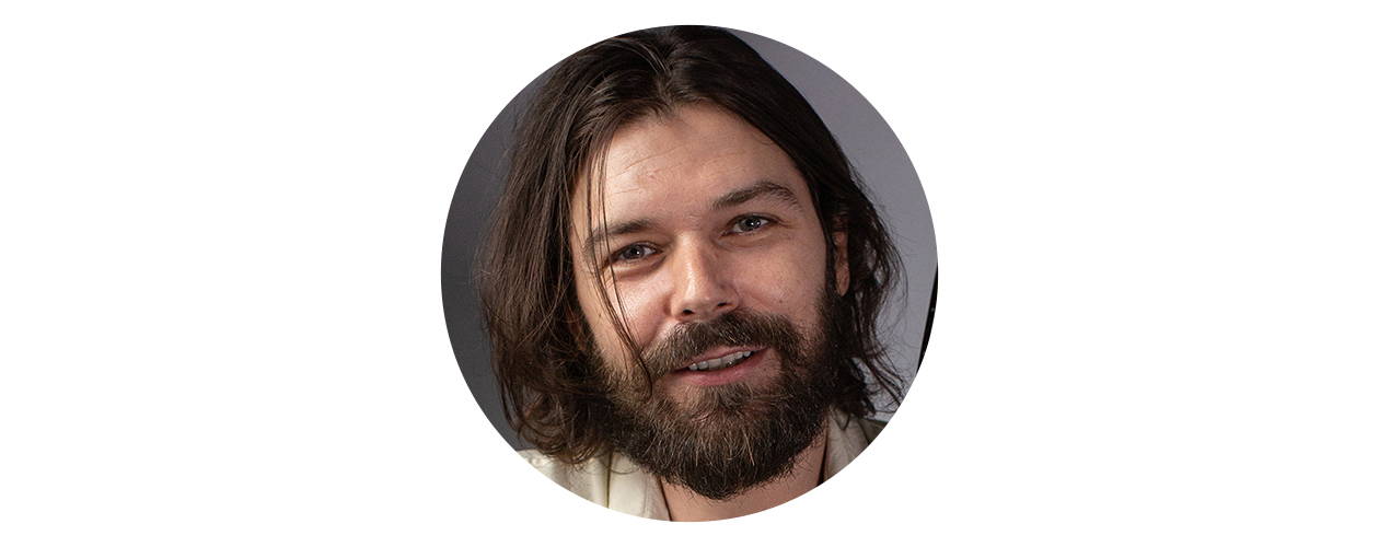 Simon Neil